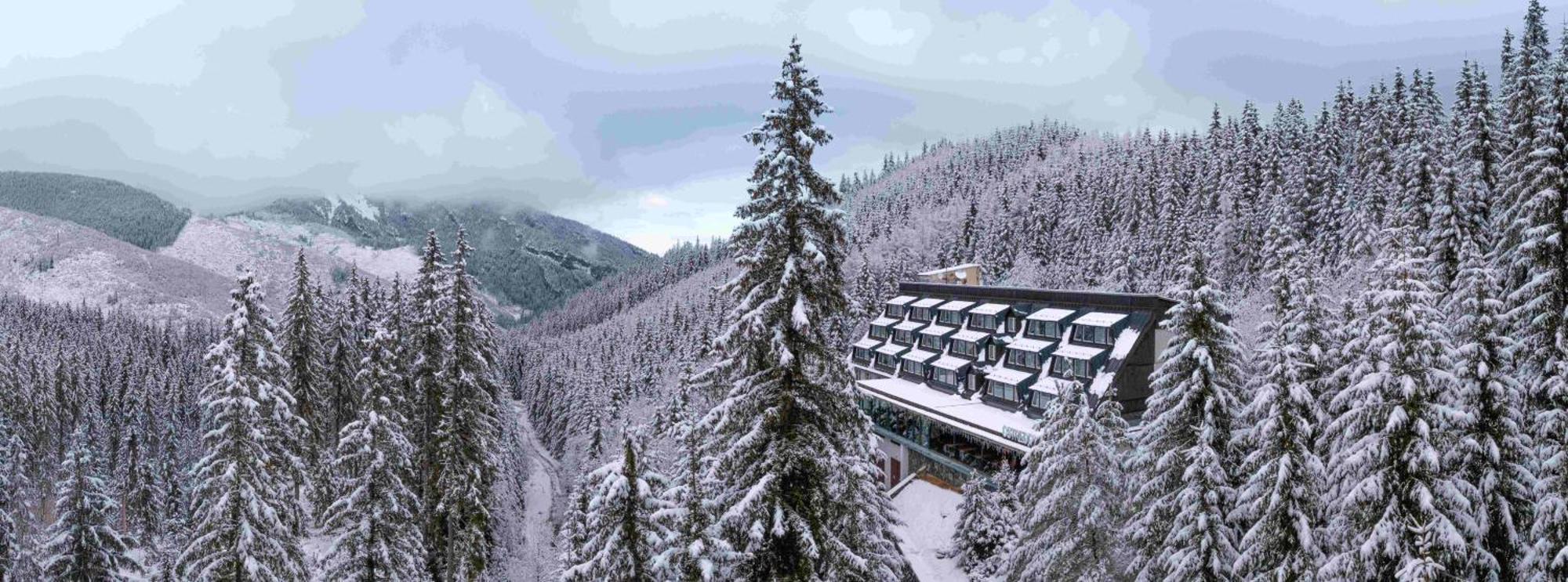Hotel Ostredok Demanovska Dolina Ngoại thất bức ảnh